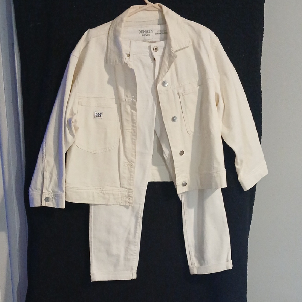 Levi's Cream Denim Jacket and Pants Set